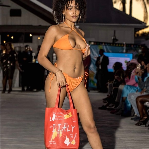 Bad Ass Italy Bag - Picture 3 of 10